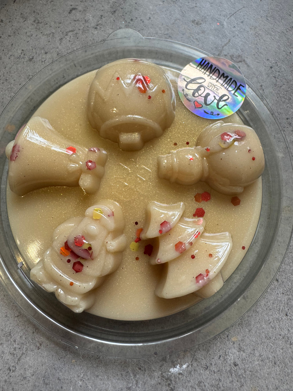 Christmas Clamshell 5 Cavity Winter Spice Scent